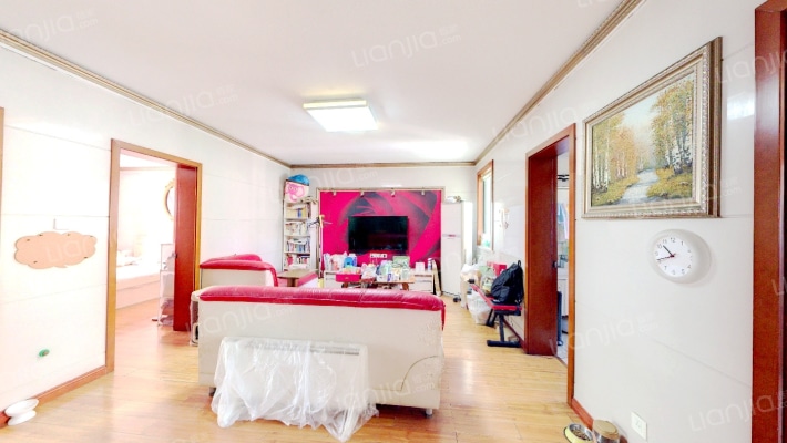 塔影苑东区二手房实景图