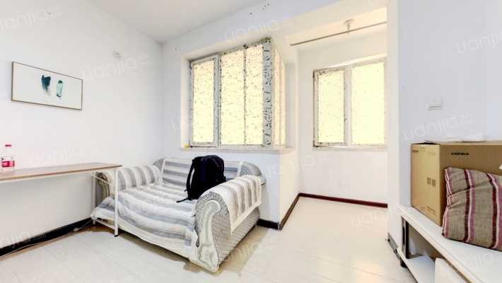 西城晶典二手房实景图