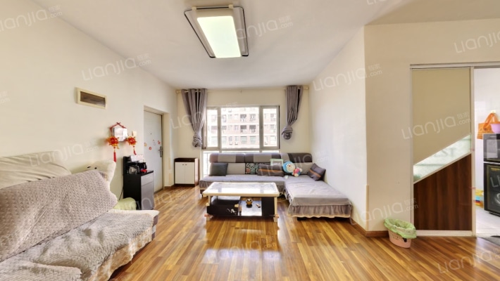 世纪金源国际公寓二手房实景图