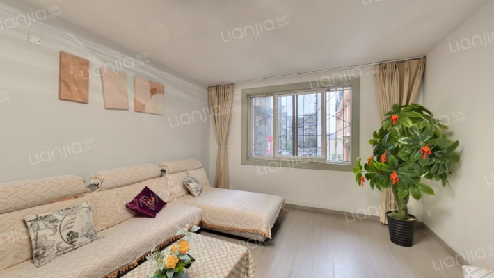 青馨苑二手房实景图