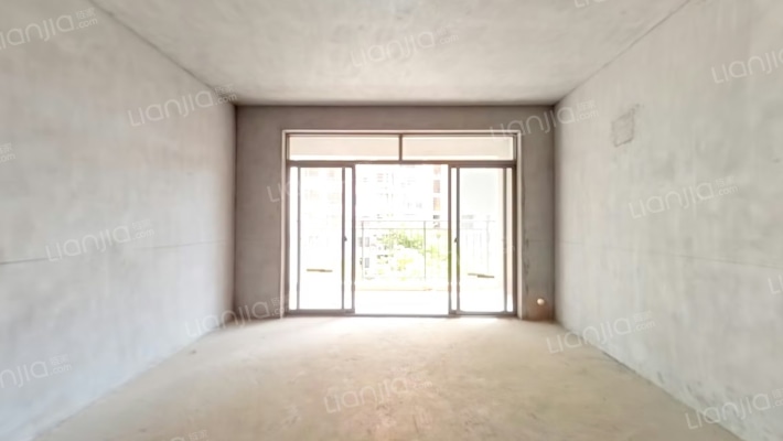 椿地秋苑二手房实景图