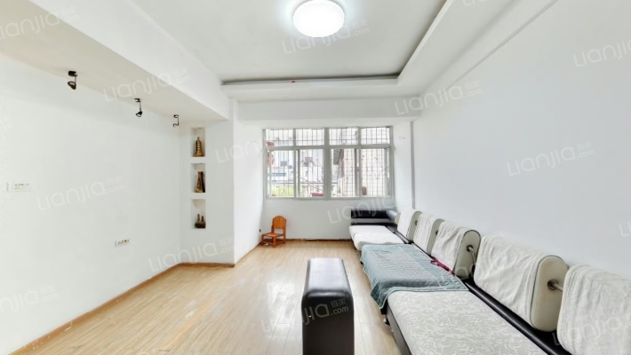 二十四街小区二手房实景图