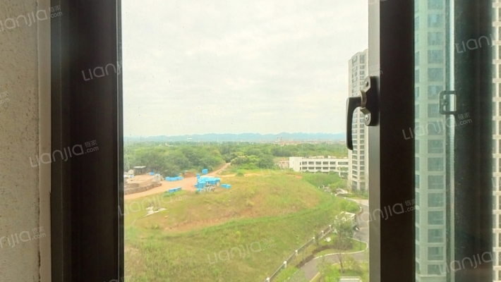 溪语雅苑二手房实景图