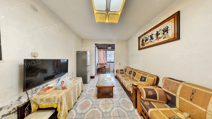 泰山新城桂花苑二手房实景图