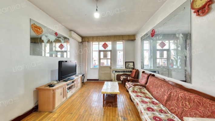 白山路二手房实景图