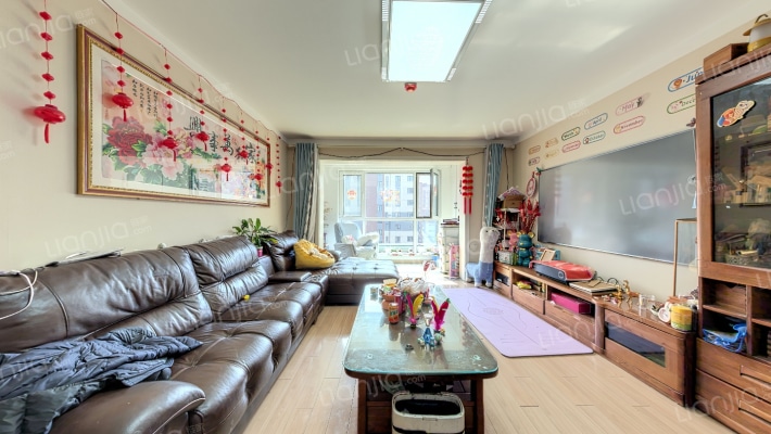 万科桃花源三期二手房实景图