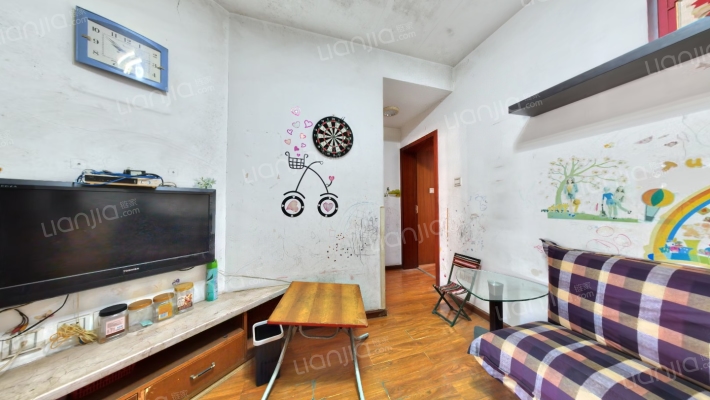 磨底河沿街7号二手房实景图