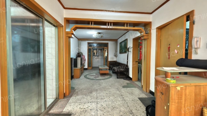 建工苑A区二手房实景图