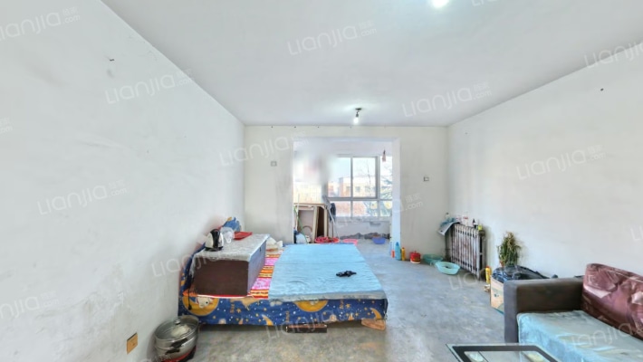 馨苑春天二手房实景图