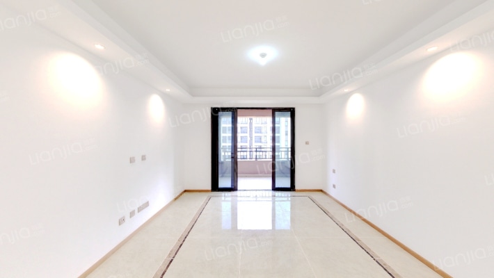 柏悦花园二手房实景图