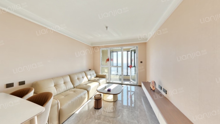 万科翡翠之光2期A区二手房实景图