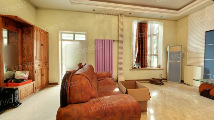 绿茵花园二手房实景图