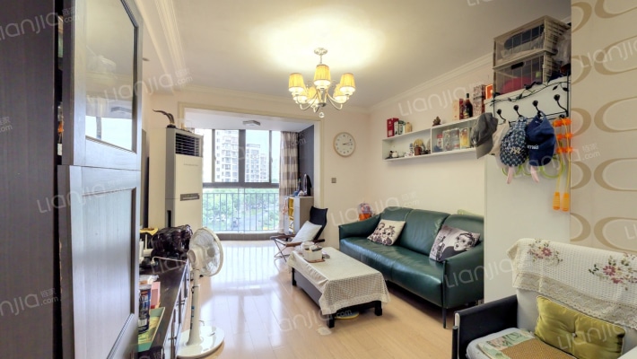 金鹤新城双佳翠庭二手房实景图