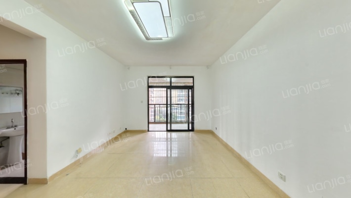 御城二手房实景图