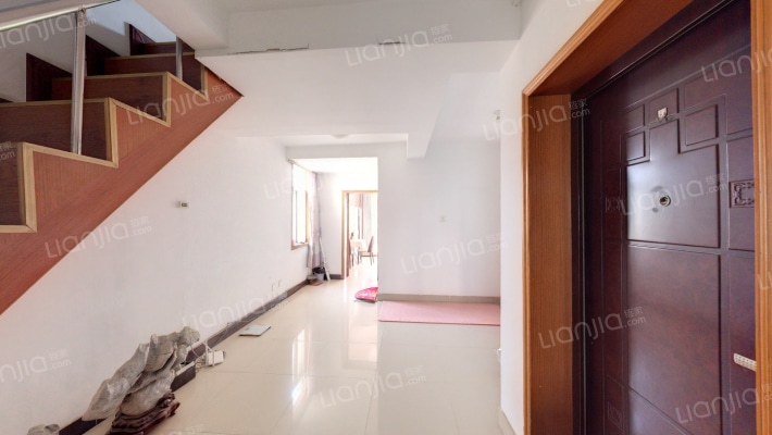 水晶苑小区二手房实景图