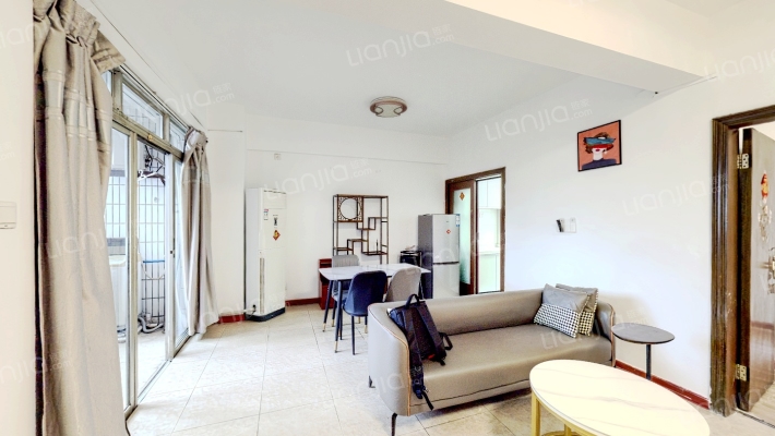 润华大厦二手房实景图