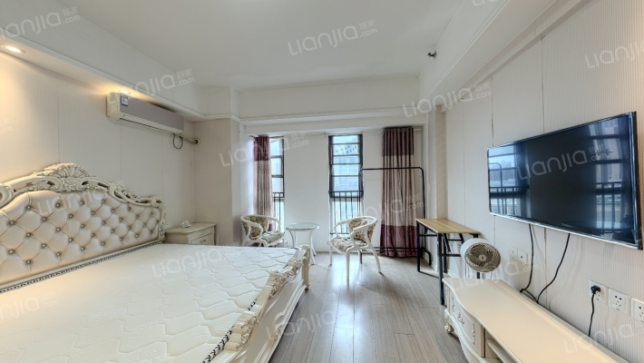 世茂水城二手房实景图