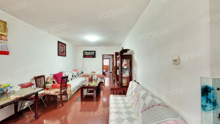 巨福新园二手房实景图