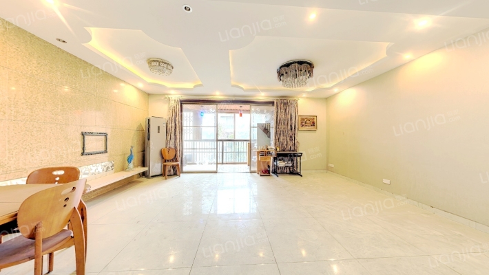 柏仕晶舍二手房实景图