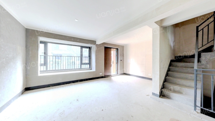 锦粼鸣庐二手房实景图