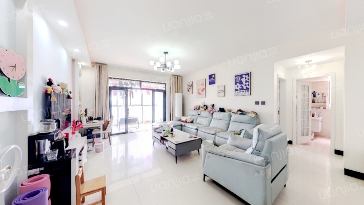 翡翠海湾二手房实景图