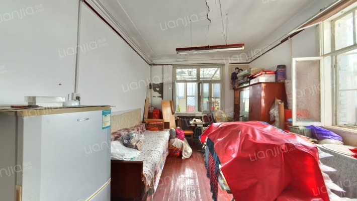 洛华里二手房实景图