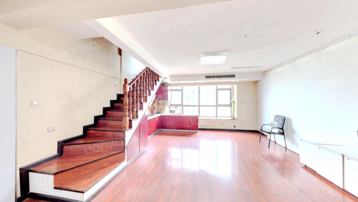 保利茉莉公馆9栋公寓二手房实景图