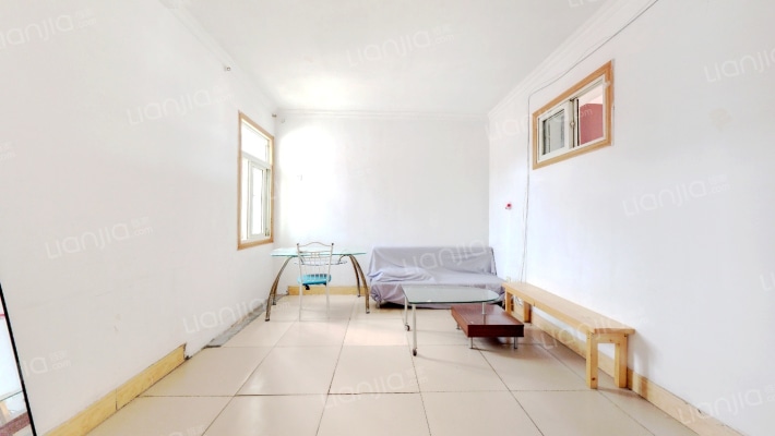 兴济河小区四区二手房实景图