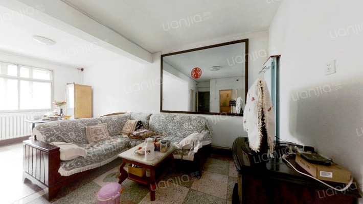 报社胡同8号院二手房实景图