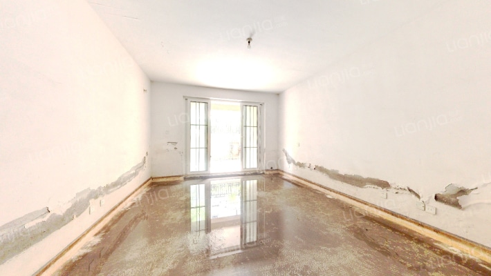 融创81栋二手房实景图