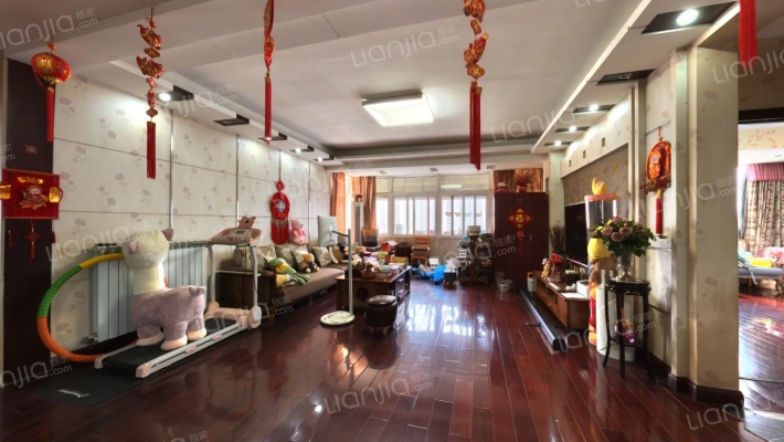 江南公寓南区二手房实景图