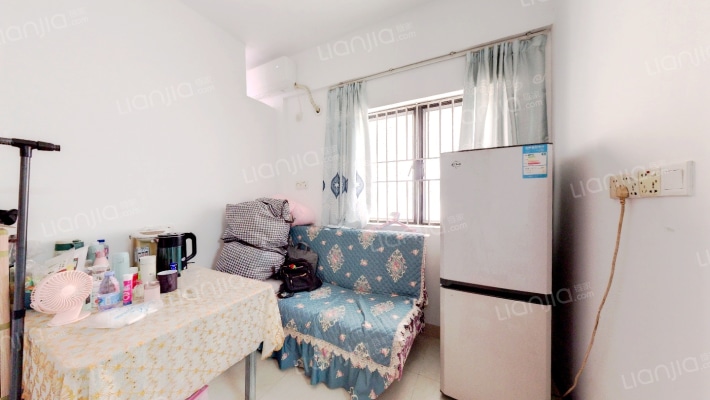 尚峰假日公馆二手房实景图