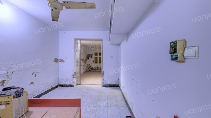 省一监狱东家属院二手房实景图