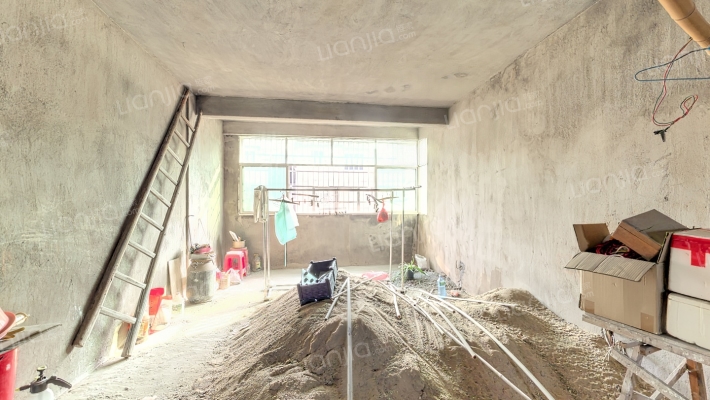 三清山大道陶瓷市场二手房实景图