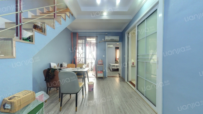 天王星铂晶城二手房实景图