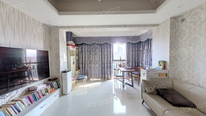 融侨江南水都心巢西区二手房实景图