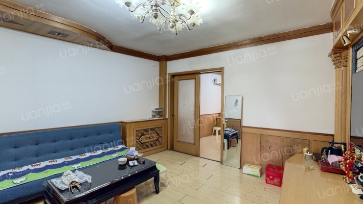 新生里小区二手房实景图