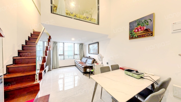 南海美的置业广场二手房实景图