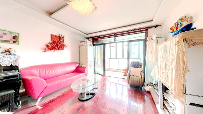 中虹花园新都苑二手房实景图