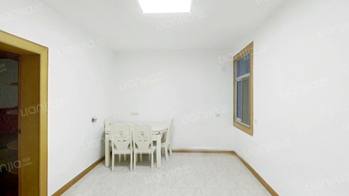 程墩路34号二手房实景图