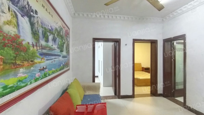 新建路24号院二手房实景图