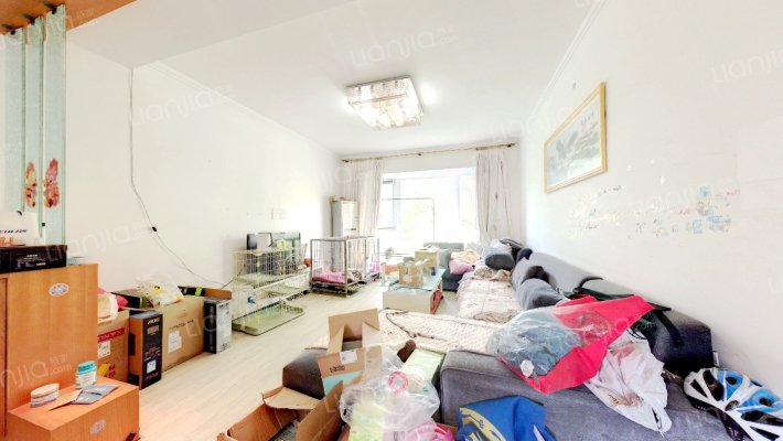 蔚蓝花城B区二手房实景图