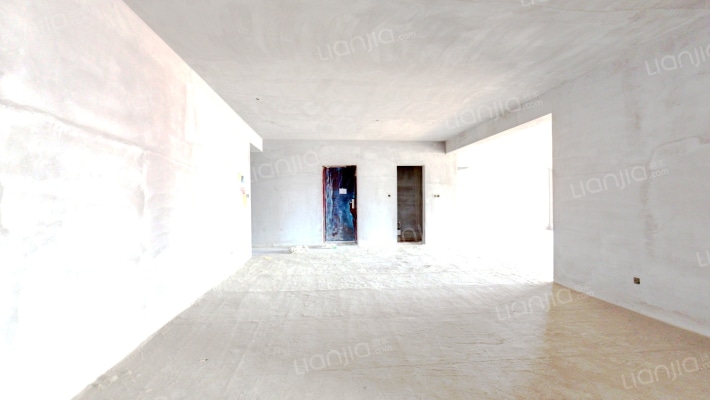 依水金山二手房实景图