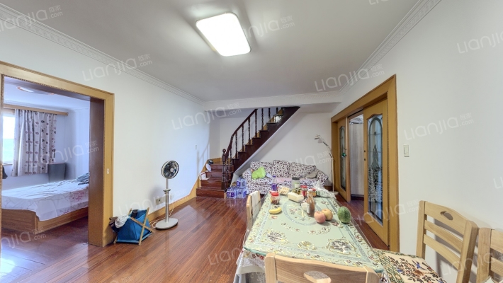 鹤庆苑二手房实景图