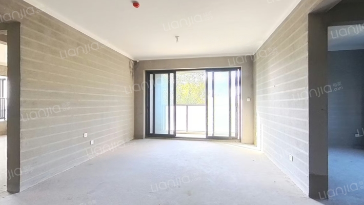 卿悦府西区二手房实景图