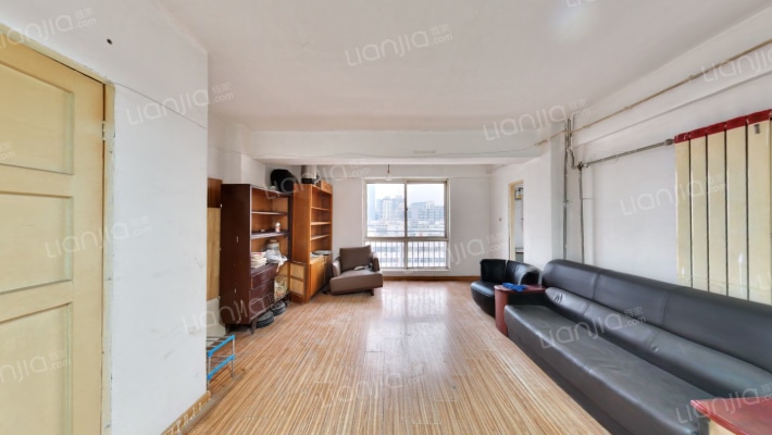 甘肃省冶金厅家属院二手房实景图