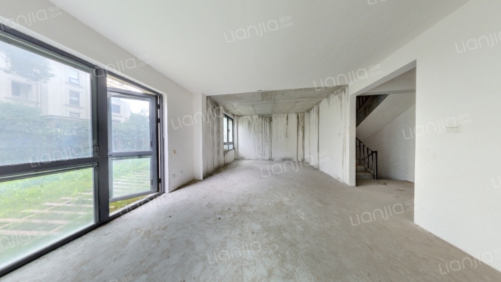 尚湖玫瑰园二手房实景图