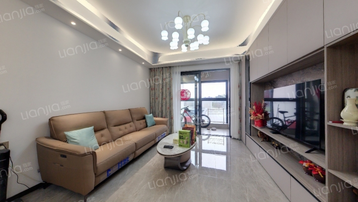 万科瑧湾府二手房实景图