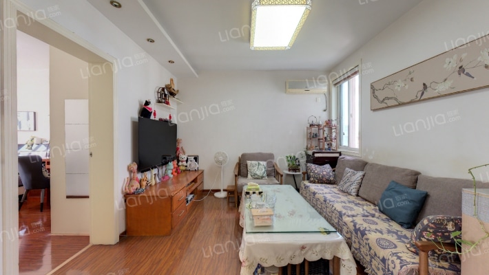 新光花园二手房实景图