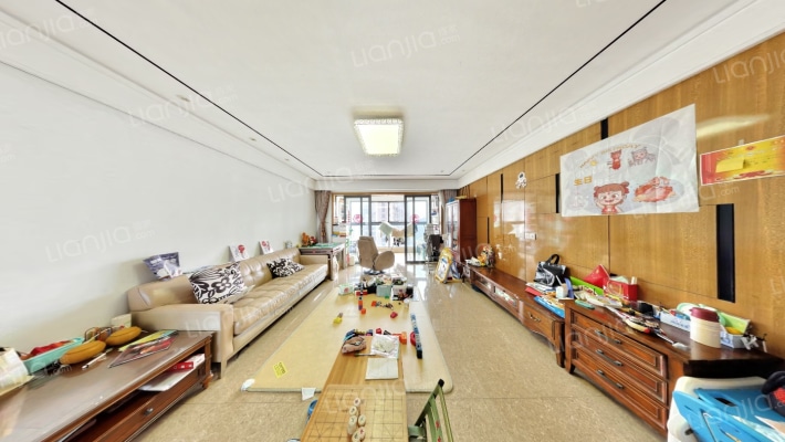 恒伟西雅韵公馆二手房实景图
